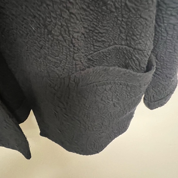 KIM ROGERS TEXTURED BLACK BLAZER/JACKET
SIZE L HAS TWO FRONT POCKETS. NWOT - Picture 5 of 9